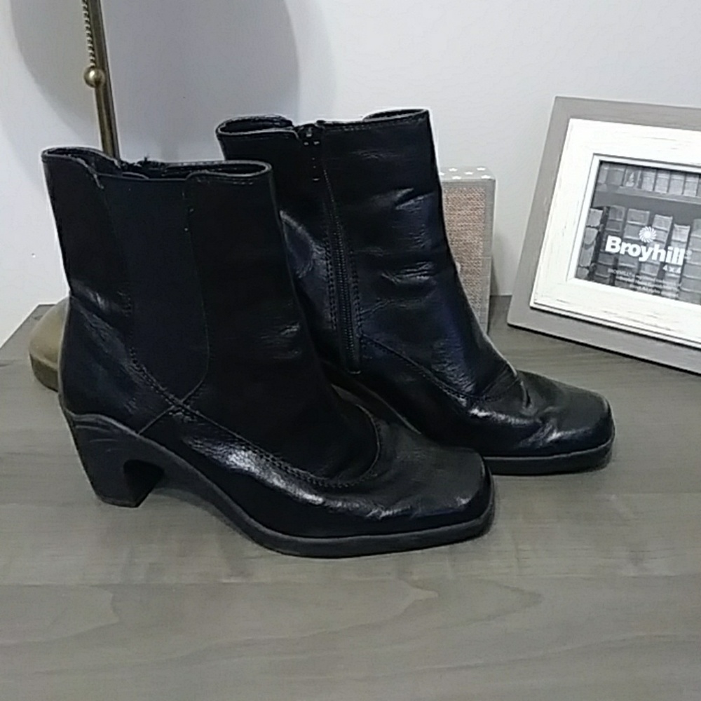Black ankle booties